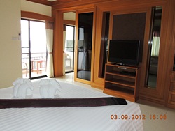 ٻͧѡ ç ó Թ Family Suite Narawan Hotel Hua-Hin